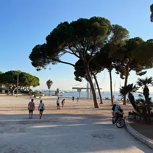 Apartment Coeur De Juan, Calme, 300m Plages - Easy Check-in, Antibes